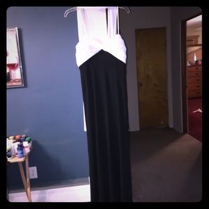 Black and white formal dress worn once.